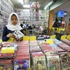 Một cửa hàng băng đĩa lậu tại Indonesia. (Ảnh: Jakarta Post)