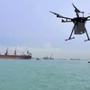 Singapore bắt đầu khai thác dịch vụ chuyển hàng bằng drone