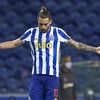 Alex Telles được coi là "cứu cánh" cho mùa chuyển nhượng của MU. (Ảnh: Getty)