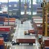 Kim ngạch thương mại Singapore tăng 1,7% trong tháng Ba