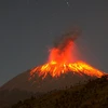 [Photo] Núi lửa Slamet ở Indonesia tiếp tục phun trào dữ dội