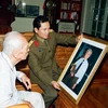 Đại tá, nhà báo Trần Hồng - Người nghệ sỹ đậm chất lính
