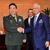 Thủ tướng Malaysia Najib Razak gặp Bộ trưởng Quốc phòng Trung Quốc Thường Vạn Toàn. (Ảnh: THX)
