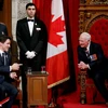 Toàn quyền Canada David Johnston (phải) và Thủ tướng Justin Trudeau. (Ảnh: Reuters)