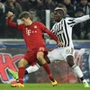Các cầu thủ Juventus và Bayern Munich đã cống hiến cho khán gải trận cầu hay nhất vòng 1/8 Champions League. (Nguồn: dailymail.co.uk)