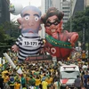 Người dân Brazil biểu tình đòi Tổng thống Dilma Rousseff từ chức ngày 13/3. (Nguồn: AP)