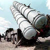 Hệ thống tên lửa phòng không hiện đại S-300 của Nga. (Nguồn: AFP/TTXVN)