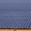 Công viên năng lượng Mặt Trời Gujarat của Ấn Độ. (Nguồn: raszl.com)
