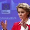 Chủ tịch EC Ursula von der Leyen trong cuộc họp báo về nỗ lực cứu vãn nền kinh tế EU trước ảnh hưởng dịch COVID-19, tại Brussels, Bỉ ngày 2/4/2020. (Ảnh: AFP/TTXVN)