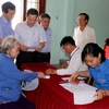 Ban chỉ đạo trung ương về quy chế dân chủ cơ sở làm việc ở Quảng Ngãi