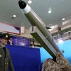 Lệnh cấm hết hiệu lực, Iran tuyên bố sẵn sàng mua bán vũ khí 