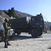 Binh sỹ Ấn Độ được triển khai gần Ranh giới kiểm soát ở huyện Kupwara thuộc Jammu-Kashmir, ngày 14/10/2020. (Ảnh: AFP/TTXVN)