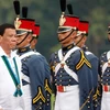 Đội cận vệ của Tổng thống Philippines được tiêm vắcxin ngừa COVID-19