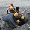 Phát hiện 10 thi thể trong vụ lũ quét do vỡ sông băng ở dãy Himalaya