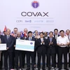 Việt Nam tiếp nhận lô vaccine COVID-19 đầu tiên do COVAX tài trợ