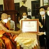Giáo hội Phật giáo VN tặng quà chư tăng Campuchia gặp khó vì COVID-19