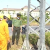 Quảng Trị: Điều tra vụ hàng chục thanh giằng cột điện bị mất trộm
