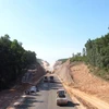 Đẩy nhanh tiến độ dự án cao tốc Cam Lộ-La Sơn đoạn qua Quảng Trị