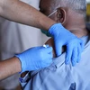 Pakistan cấm người chưa tiêm vaccine đi lại bằng đường hàng không