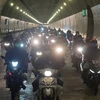 Mở cửa 4 hầm trên Quốc lộ 1 hỗ trợ người dân phía Nam đi xe máy về quê