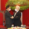Tổng Bí thư Nguyễn Phú Trọng tiếp Chủ tịch Quốc hội Lào Xaysomphone