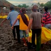 Indonesia: 10 người thiệt mạng vì sóng biển cuốn trôi khi đang thiền