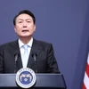Tổng thống Hàn Quốc loại trừ khả năng tái triển khai vũ khí hạt nhân