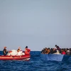 Italy giải cứu hơn 600 người di cư ở ngoài khơi Calabria