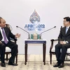 Chủ tịch nước tiếp quan chức Hong Kong và IMF bên lề APEC 2022