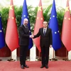 Thủ tướng Trung Quốc kêu gọi các công ty nước ngoài tham gia đầu tư