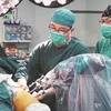 Trung Quốc sử dụng robot tự chế để phẫu thuật khớp gối cho bệnh nhân