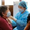 Dịch COVID-19: Trung Quốc triển khai tiêm mũi vaccine tăng cường thứ 2