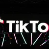 Anh xem xét khả năng cấm cài TikTok trên thiết bị của nhà nước