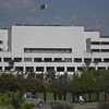 Tổng thống Pakistan giải tán Quốc hội, chuẩn bị cho tổng tuyển cử