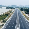 [Photo] Khánh thành hai tuyến cao tốc qua Thanh Hóa và Nghệ An