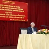 Bí thư Trung ương Đảng, Trưởng Ban Tuyên huấn Trung ương Đảng Nhân dân Cách mạng Lào, ông Khamphan Pheuyavong nói chuyện về cuộc đời và sự nghiệp của Chủ tịch Khamtay Siphandone tại sự kiện. (Ảnh: Phạm Kiên/TTXVN)