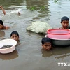 [Video] Hai trẻ tắm mưa ở Bình Dương bị mất tích, đuối nước