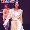 Lần đầu xuất hiện tại Tuần lễ thời trang quốc tế Việt Nam 2016, Nina Naustdal mang đến quan niệm, những điều bình thường là những điều nhàm chán. (Ảnh: BTC)