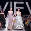 Lần đầu đến với Tuần lễ Thời trang quốc tế Việt Nam Xuân Hè 2018, thương hiệu thời trang danh tiếng Italy Maison Gattinoni đã trình làng những thiết kế Haute Couture đẳng cấp. (Ảnh: BTC)