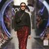 Cuối tuần qua, thương hiệu thời trang IVY moda đã giới thiệu tới giới mộ điệu bộ sưu tập Thu Đông 2018 'Tomorrowland.'