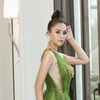 Tiểu Vy diện đầm công chúa trở thành đại sứ du lịch của Quảng Bình
