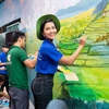 [Photo] H'Hen Niê, Hoàng Thùy làm Đại sứ chiến dịch Mùa Hè xanh 2019