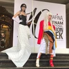 Sôi động hoạt động đường phố của tuần thời trang quốc tế Thu Đông
