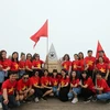 Du khách lên đỉnh Fansipan trước khi đợt dịch COVID-19 thứ 2 bùng phát. (Ảnh: Nam Nguyễn/Vietnam+)