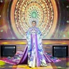 [Photo] Hoa hậu Khánh Vân thần thái trình diễn trang phục dân tộc 