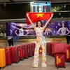 Khánh Vân mang theo 17 vali hành lý chuẩn bị choi cuộc thi. (Ảnh: CTV/Vietnam+)