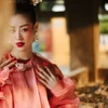 [Photo] Hoa hậu Khánh Vân đẹp bí ẩn trong bộ ảnh mừng Xuân mới 