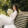 Hoa hậu Khánh Vân tôn vinh áo dài Việt Nam với vẻ đẹp tinh khôi 
