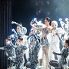 [Photo] Dàn Hoa hậu catwalk đầy ấn tượng trên sàn diễn thời trang