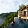 Có hồ bơi là một trong những lựa chọn phổ biến nhất của du khách khi lựa chọn cơ sở lưu trú. (Ảnh: CTV/Vietnam+)